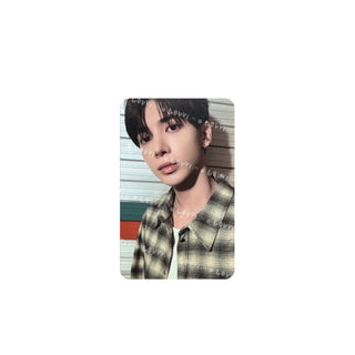 TOMORROW X TOGETHER 2024 SEASON'S GREETINGS